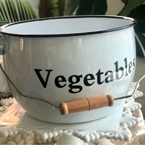 New! Large Farmhouse Style Galvanized Vegetable Bucket